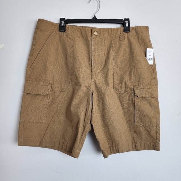 DIP Tan Cargo Flat Front Six Pockets Men's Shorts Size 38 NWT - Picture 1 of 5